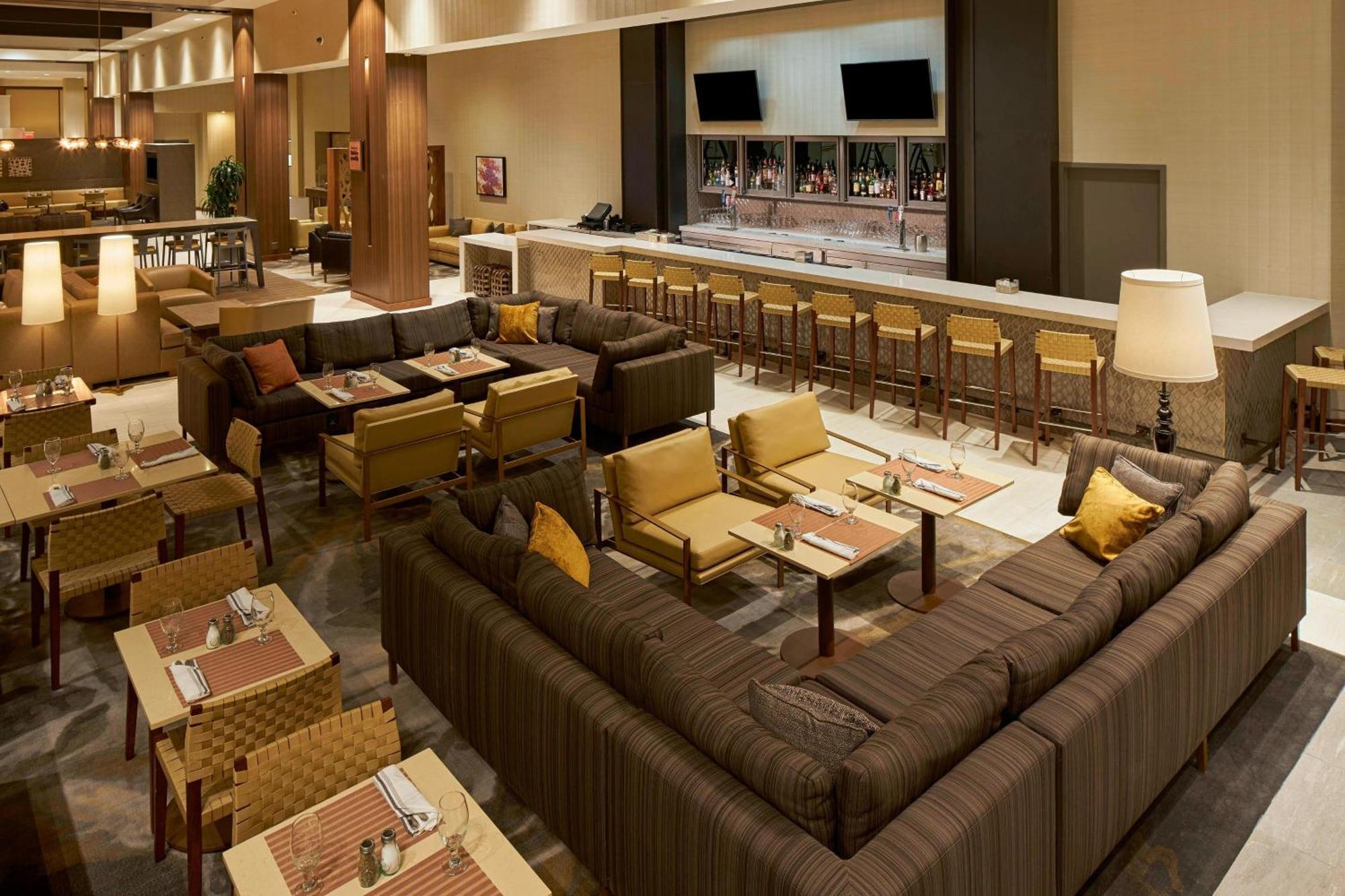 Marriott Center Hotel