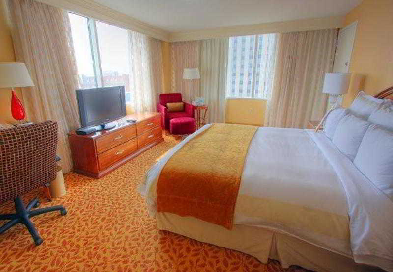 Marriott Center Hotel
