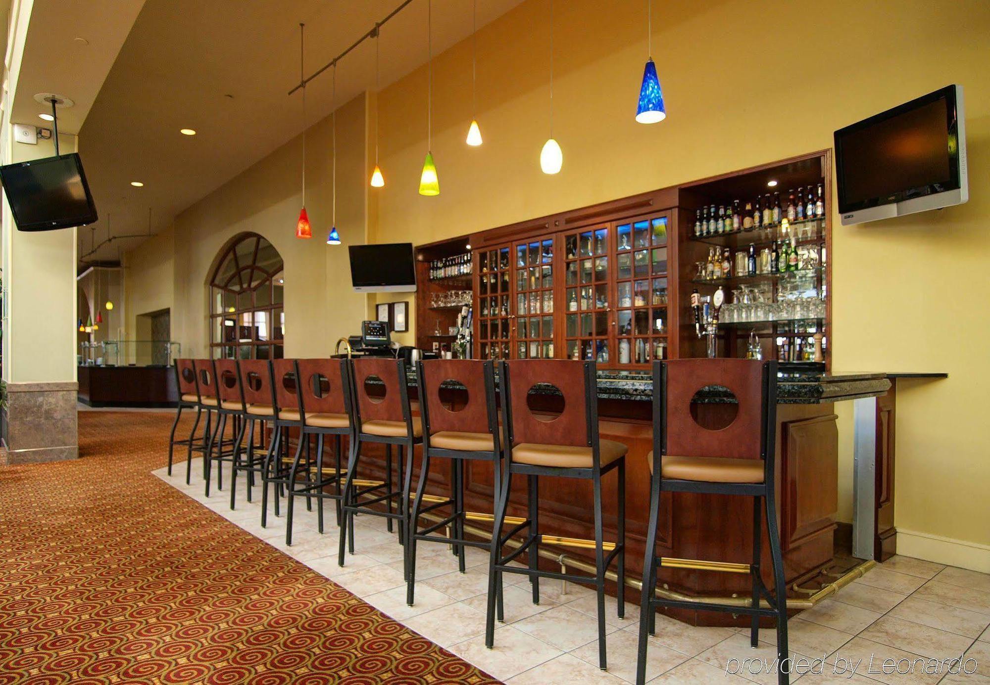Marriott Center Hotel 4*